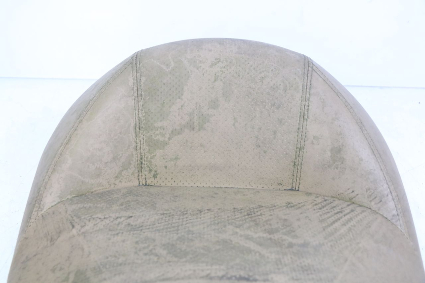 photo de FRONT SEAT YAMAHA YP MAJESTY 400 (2004 - 2008) - Zoom on usage condition