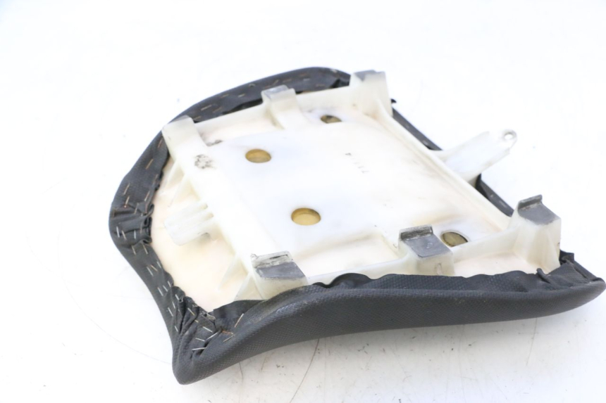 photo de FRONT SEAT KAWASAKI ZX-6R ZX6R 600 (1995 - 1997) - Fixing points details