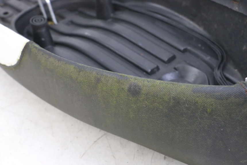 photo de SEAT MBK BOOSTER SPIRIT 50 (2004 - 2017) - Fixing points details