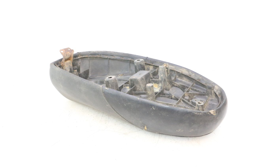 photo de SEAT MBK BOOSTER SPIRIT 50 (1999 - 2003) - Fixing points details