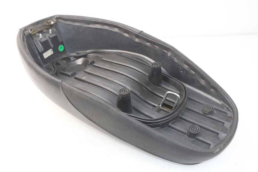 photo de SEAT MBK BOOSTER SPIRIT NAKED 50 (2004 - 2017) - Surface and material condition