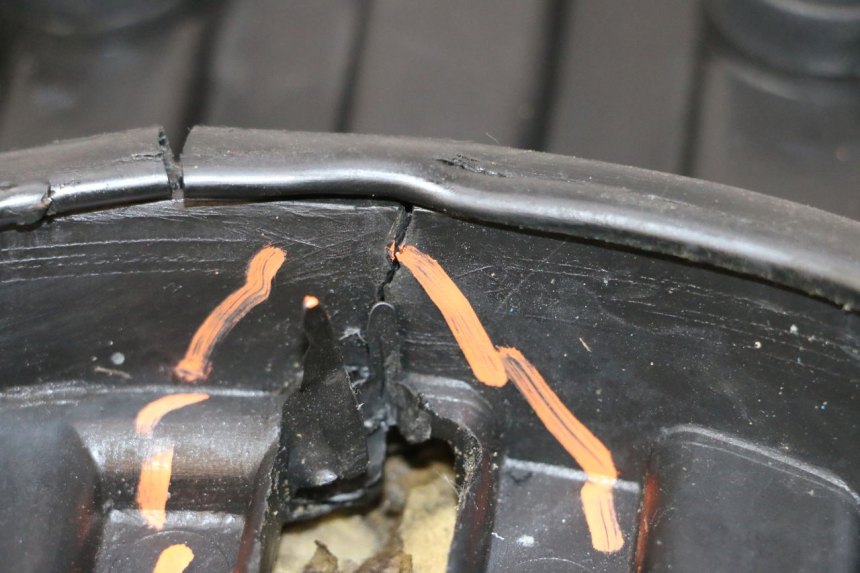 photo de SEAT MBK BOOSTER SPIRIT NAKED 50 (2004 - 2017) - Zoom on usage condition