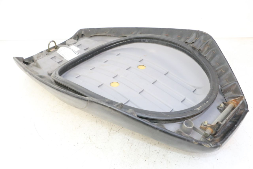 photo de SEAT YAMAHA BW'S 100 (1999 - 2002) - Surface and material condition