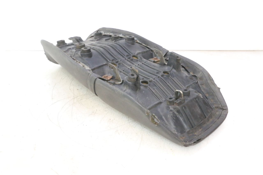 photo de SEAT HONDA CB TWO FIFTY 250 (1991 - 2002) - Component detail