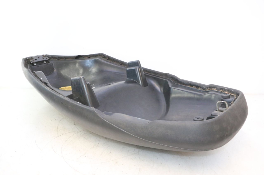 photo de SEAT PEUGEOT CITYSTAR 125 (2011 - 2017) - Fixing points details