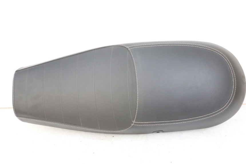 photo de SEAT ROYAL ENFIELD CONTINENTAL GT 650 (2019 - 2024) - Main view