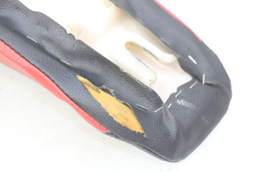 photo de SEAT HONDA CRF CR-F 450 (2005 - 2008) - Fixing points details