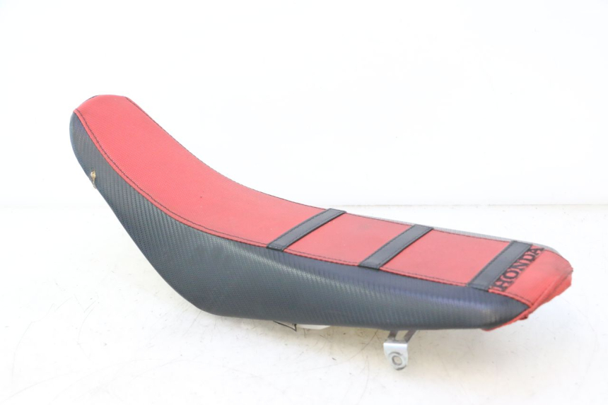 photo de SEAT HONDA CRF CR-F 125 (2020 - 2021) - Surface and material condition