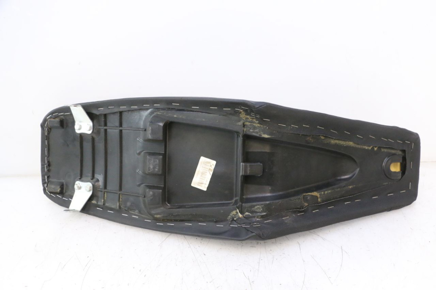 photo de SEAT HM HONDA CRM DERAPAGE RR 50 (2006 - 2017) - Alternative perspective