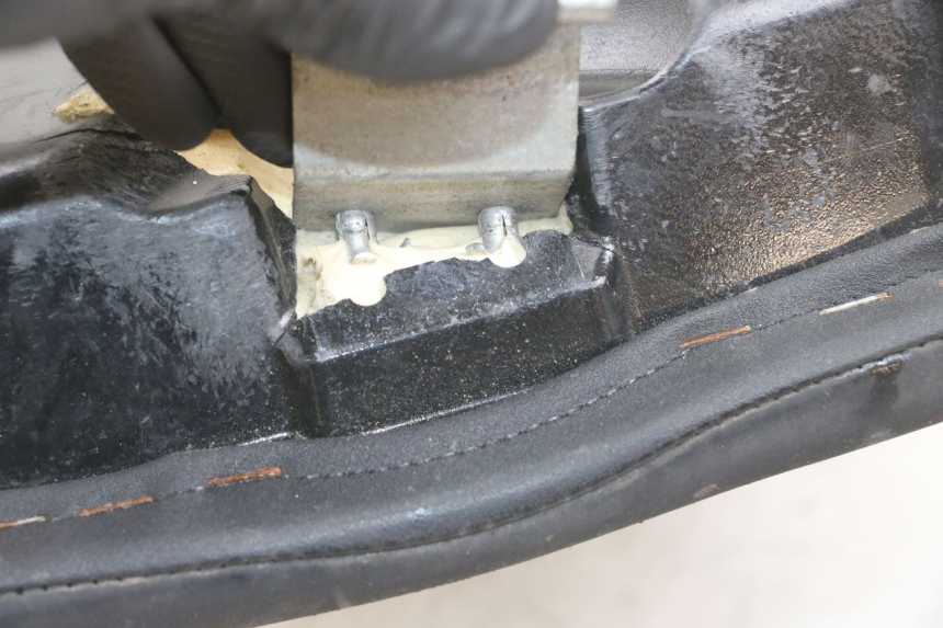 photo de SEAT KAWASAKI ER-6 ER6 N 650 (2012 - 2016) - Markings and original references