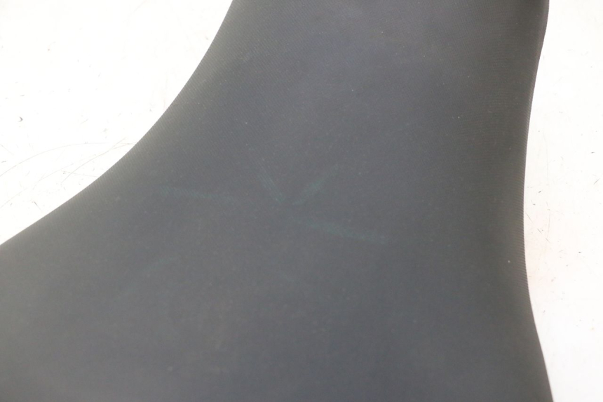 photo de SEAT KAWASAKI ER-6 ER6 N 650 (2005 - 2009) - Component detail