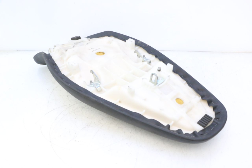 photo de SEAT KAWASAKI ER-6 ER6 N 650 (2005 - 2009) - Surface and material condition