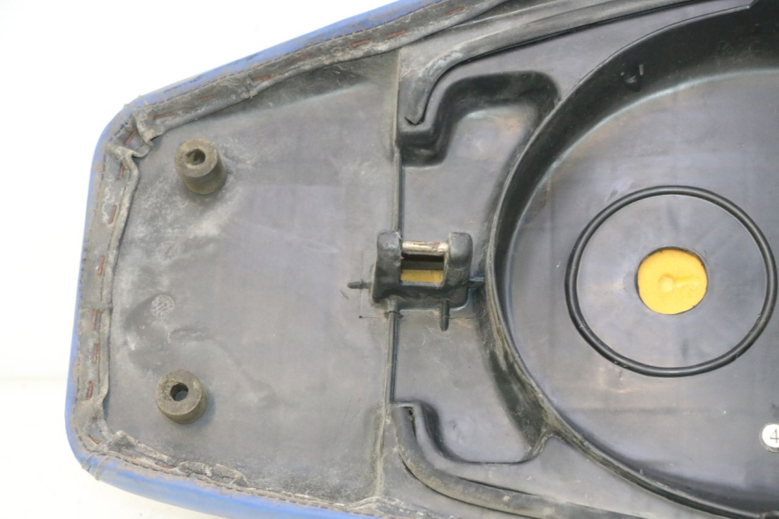 photo de SEAT KEEWAY F-ACT NAKED 50 (2009 - 2014) - Fixing points details