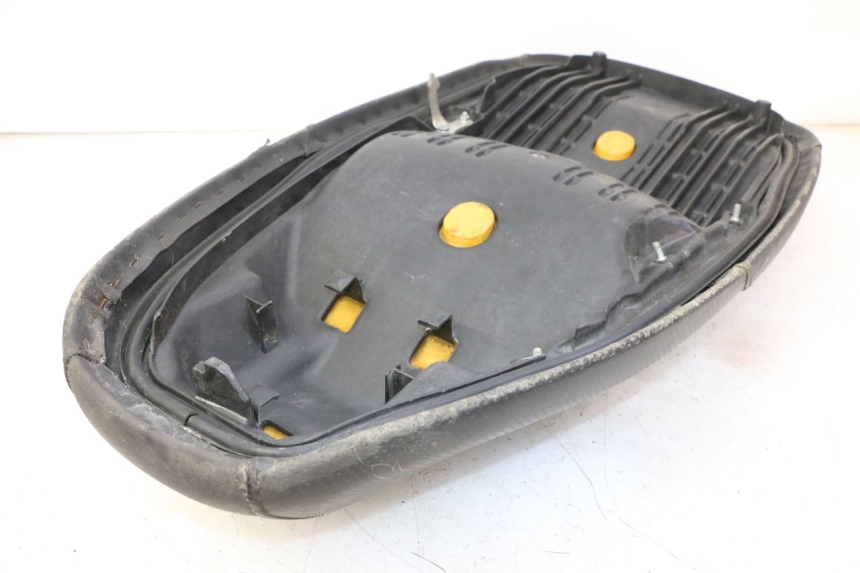 photo de SEAT HONDA FES S-WING SWING ABS 125 (2007 - 2015) - High-resolution close-up