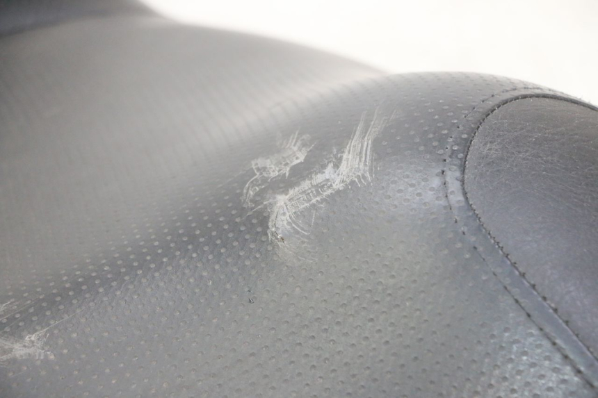 photo de SEAT HONDA FES S-WING SWING ABS 125 (2007 - 2015) - Alternative angle