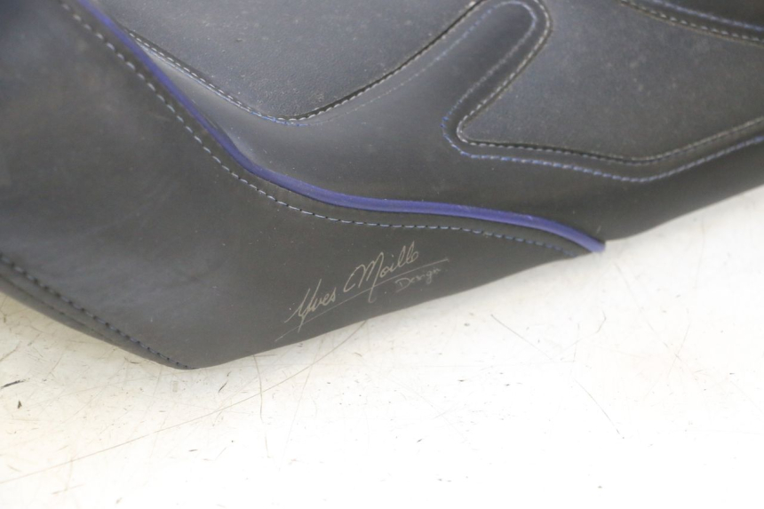 photo de SEAT YAMAHA FJR 1300 (2001 - 2005) - Spare part profile view