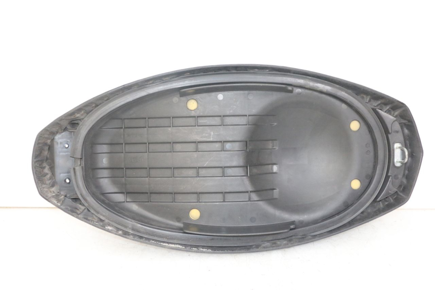 photo de SEAT MBK FLAME X 125 (2004 - 2007) - Surface and material condition