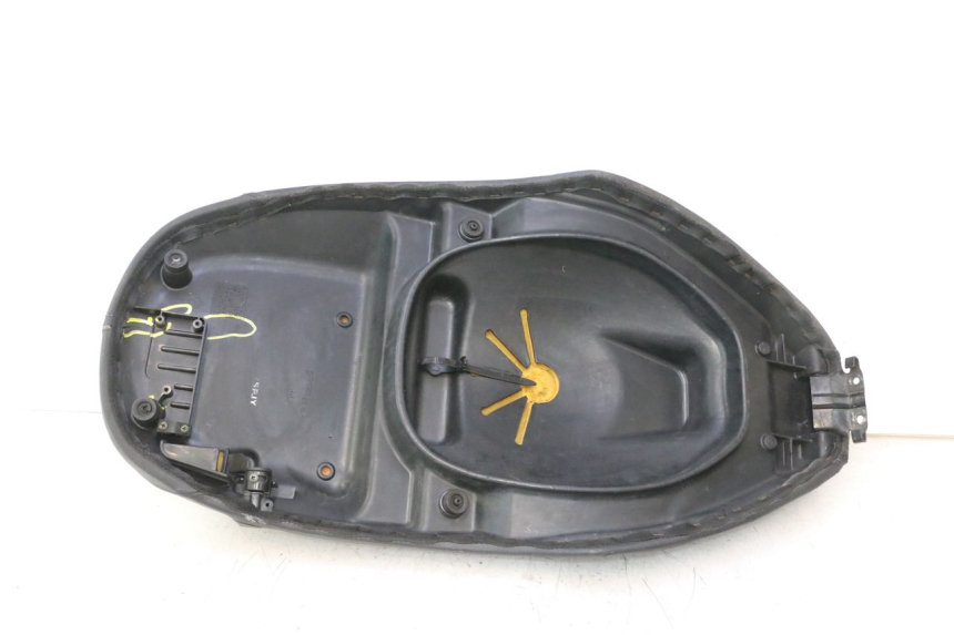 photo de SEAT PIAGGIO FLY 2T 50 (2004 - 2017) - High-resolution close-up