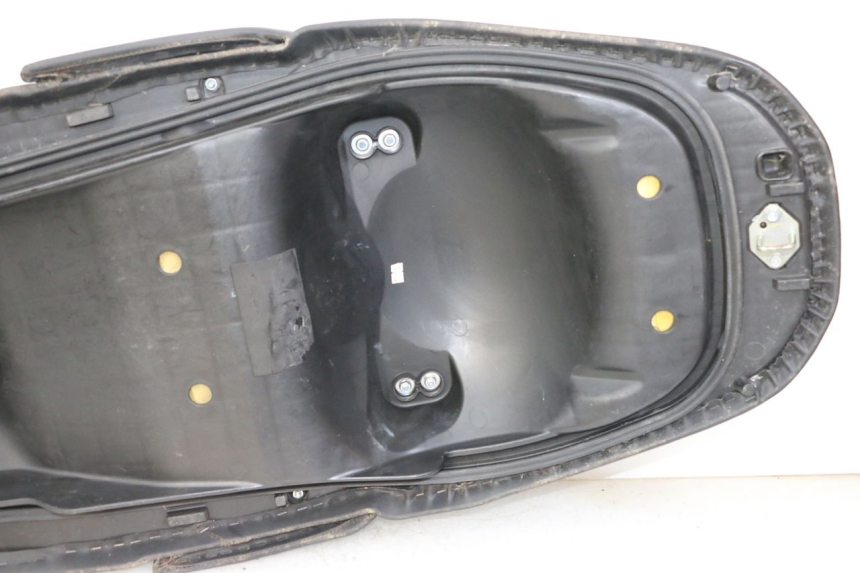 photo de SEAT HONDA FORZA ABS 300 (2013 - 2017) - Technical close-up