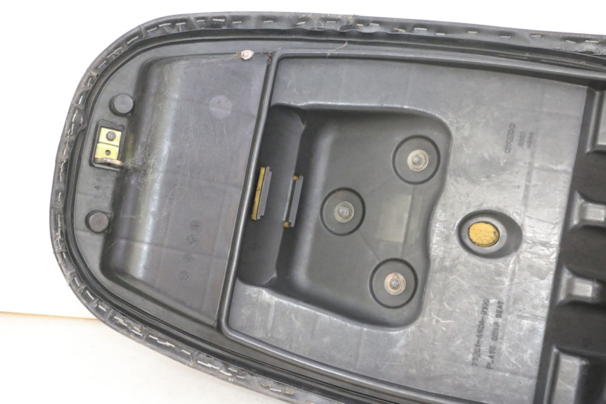 photo de SEAT KYMCO GRAND DINK 125 (2002 - 2007) - Supplementary product photo