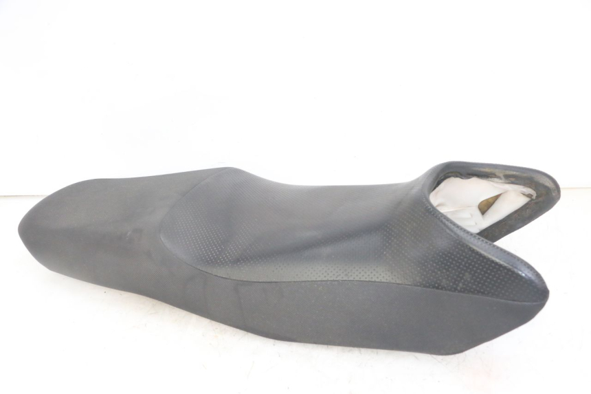 photo de SEAT SUZUKI GS GSE 500 (2001 - 2003) - Surface and material condition