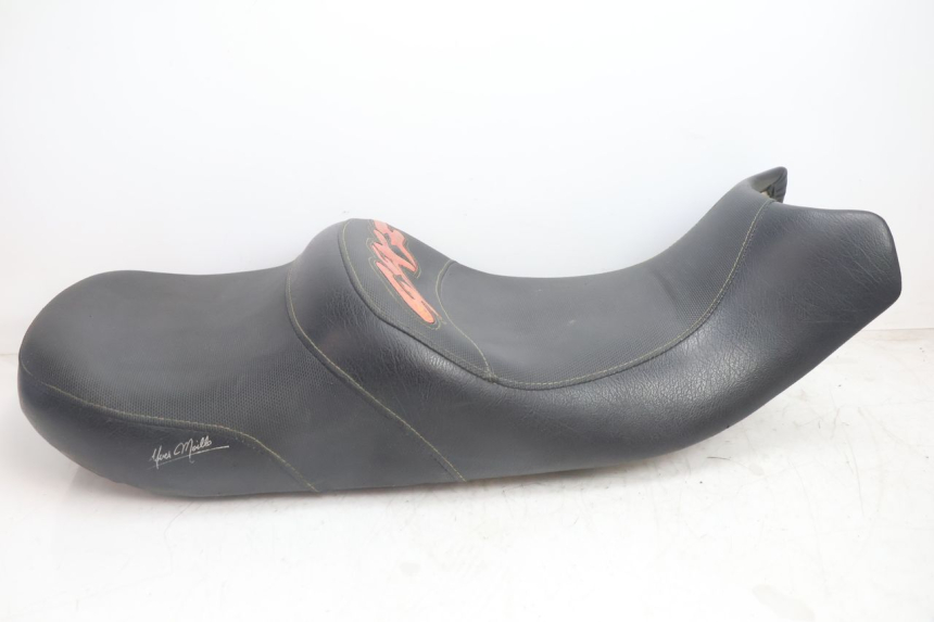 photo de SEAT SUZUKI GSX F GSXF 750 (1988 - 1998) - Alternative perspective