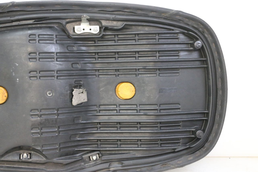 photo de SEAT HONDA FES S-WING SWING ABS 125 (2007 - 2015) - Detailed visual inspection