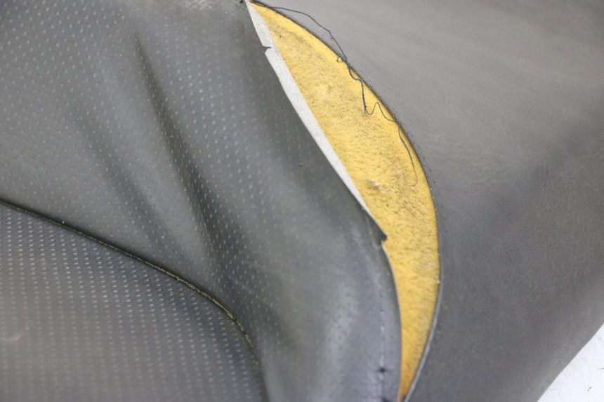 photo de SEAT HONDA FES S-WING SWING ABS 125 (2007 - 2015) - Fixing points details