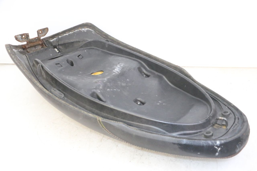 photo de SEAT PIAGGIO IE MP3 YOURBAN 300 (2011 - 2016) - Surface and material condition