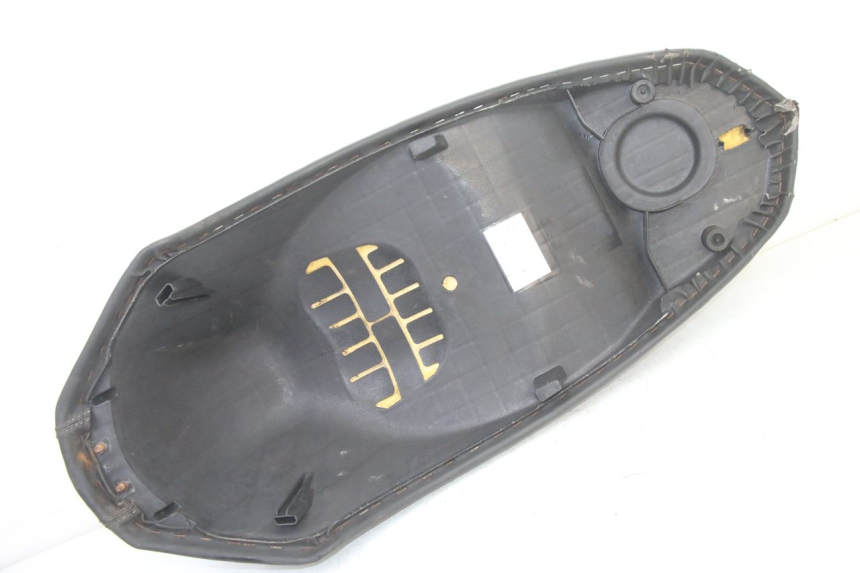 photo de SEAT PEUGEOT KISBEE 2T 50 (2010 - 2017) - Fixing points details