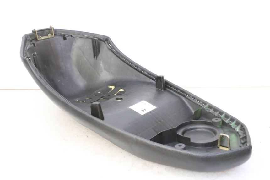 photo de SEAT PEUGEOT KISBEE 2T 50 (2010 - 2017) - Fixing points details