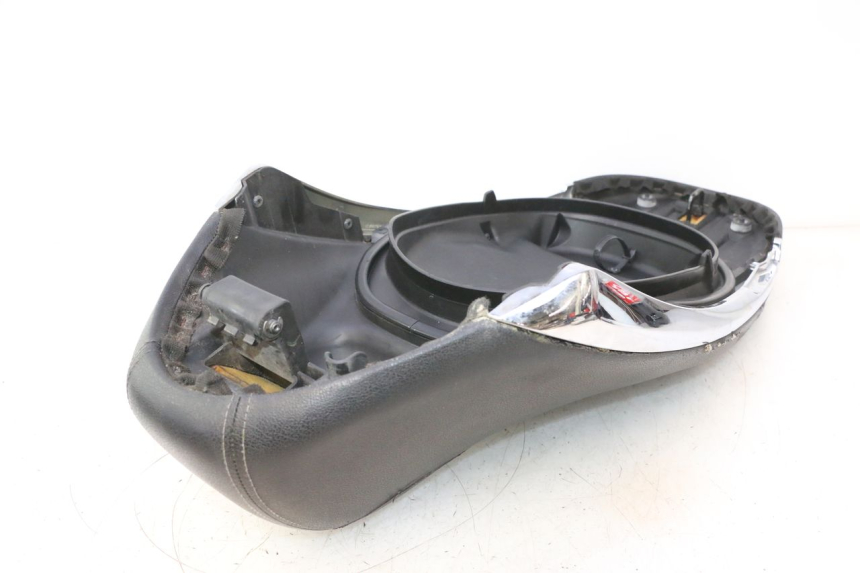 photo de SEAT PIAGGIO LIBERTY IGET 4T 50 (2015 - 2020) - Alternative perspective