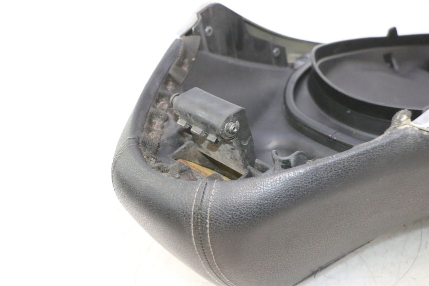photo de SEAT PIAGGIO LIBERTY IGET 4T 50 (2015 - 2020) - Technical close-up