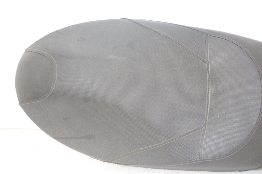 photo de SEAT LONGJIA SHARPY 125 (2020 - 2024) - High-resolution close-up