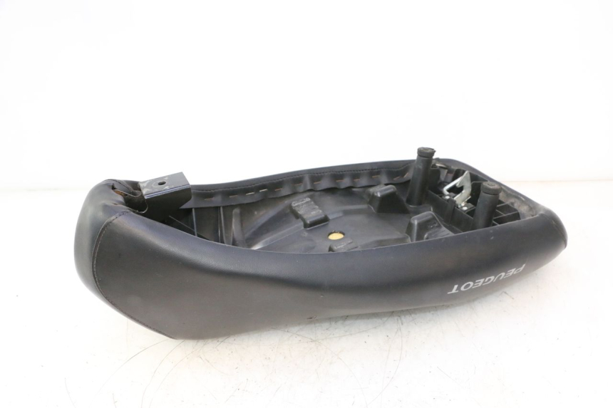 photo de SEAT PEUGEOT LUDIX SNAKE 2T 50 (2004 - 2014) - Fixing points details