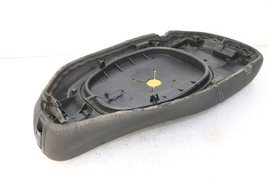 photo de SEAT PIAGGIO LXV 4T 50 (2009 - 2013) - Additional view of the item