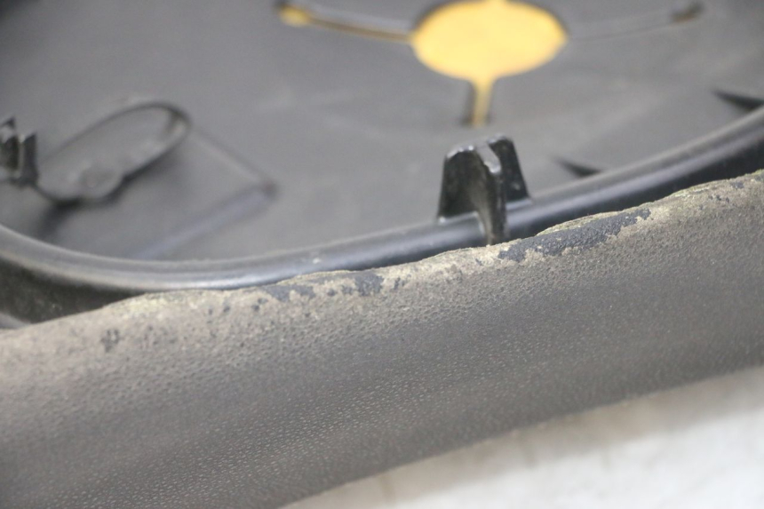 photo de SEAT PIAGGIO LXV 4T 50 (2009 - 2013) - Distinctive features