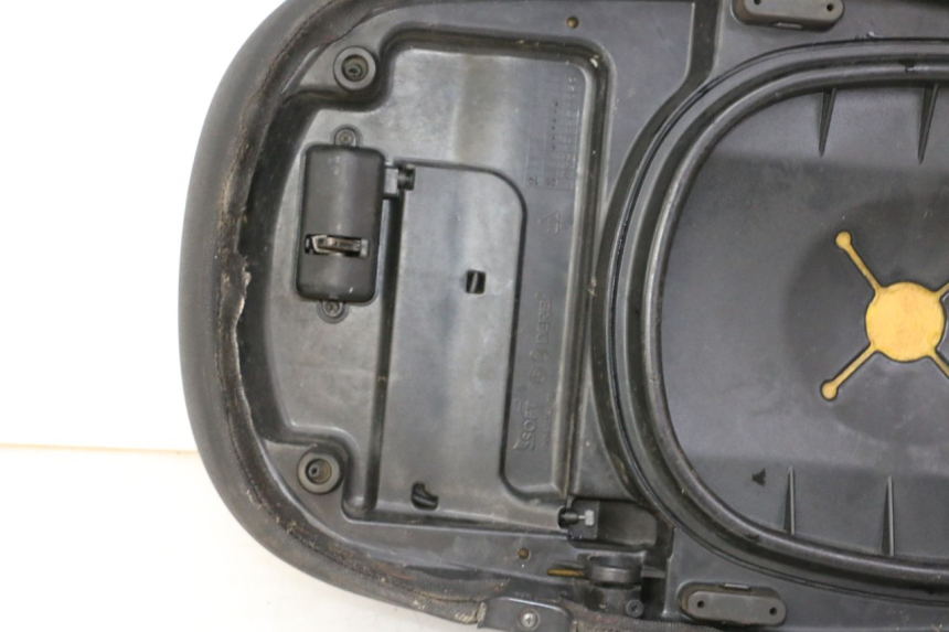 photo de SEAT PIAGGIO LXV 4T 50 (2009 - 2013) - Focus on structure