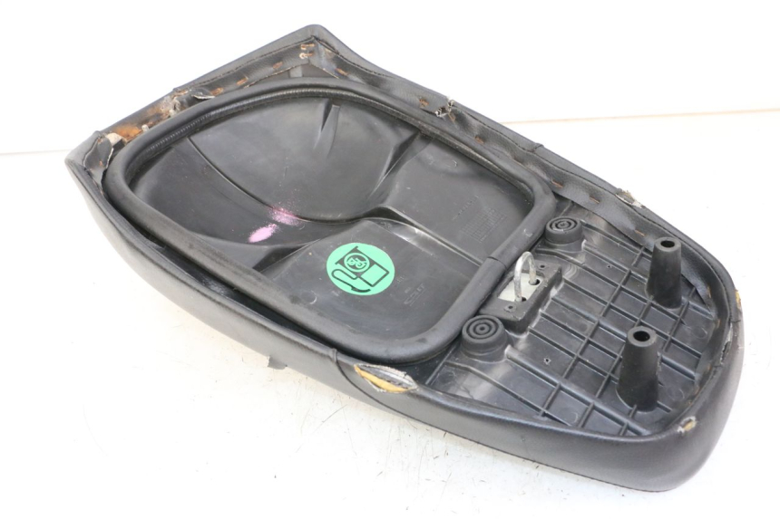 photo de SEAT MBK BOOSTER NEXT GENERATION 50 (1995 - 1998) - Fixing points details