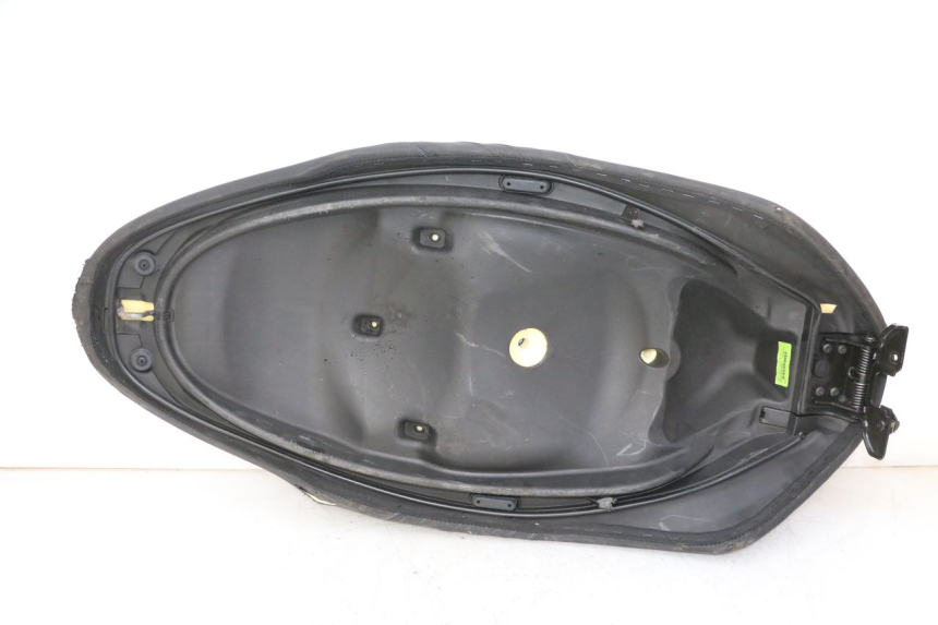 photo de SEAT PIAGGIO MP3 HPE 310 (2024 - 2025) - Distinctive features