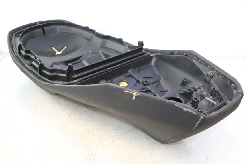 photo de SEAT PIAGGIO MP3 HPE 530 (2022 - 2026) - Fixing points details