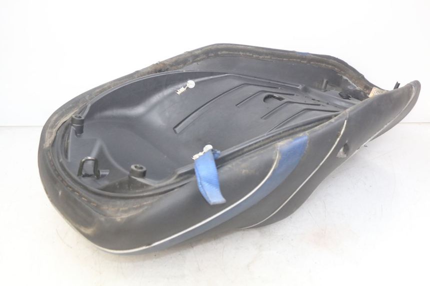 photo de SEAT PIAGGIO MP3 LT 400 (2007 - 2012) - Alternative perspective
