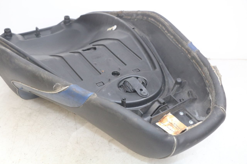 photo de SEAT PIAGGIO MP3 LT 400 (2007 - 2012) - Checked used part