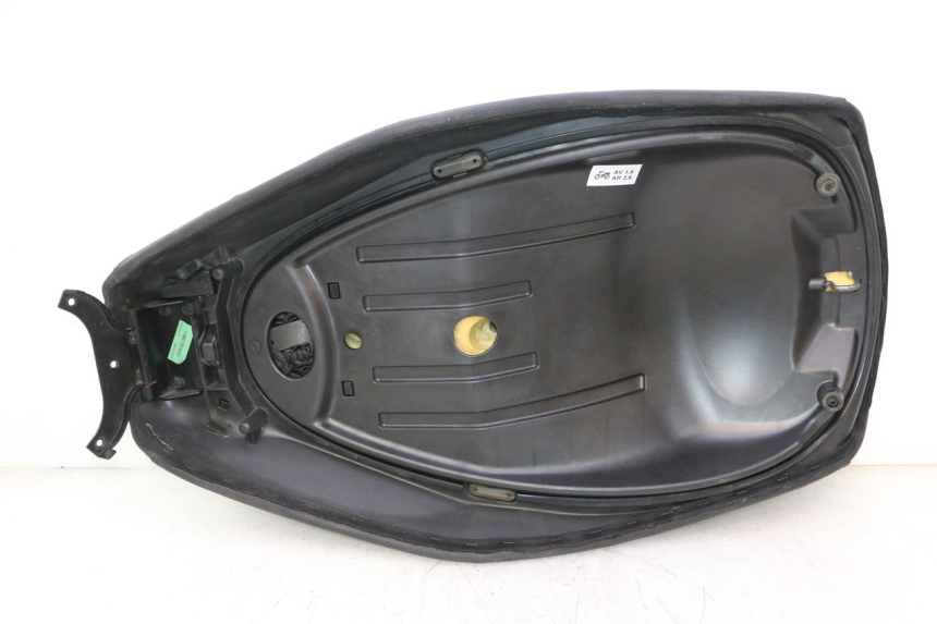photo de SEAT PIAGGIO MP3 LT 300 (2010 - 2016) - Detailed visual inspection