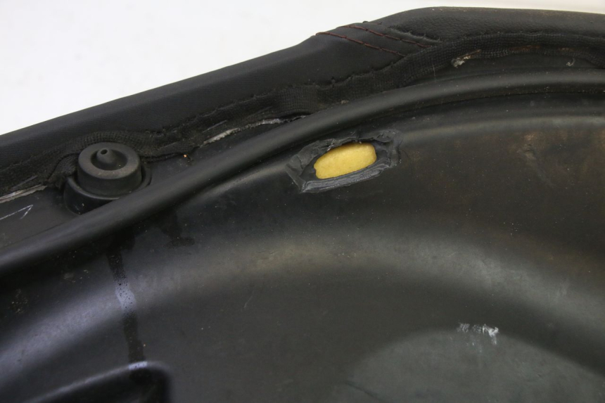 photo de SEAT PIAGGIO NEW TYPHOON 50 (2010 - 2017) - Distinctive features