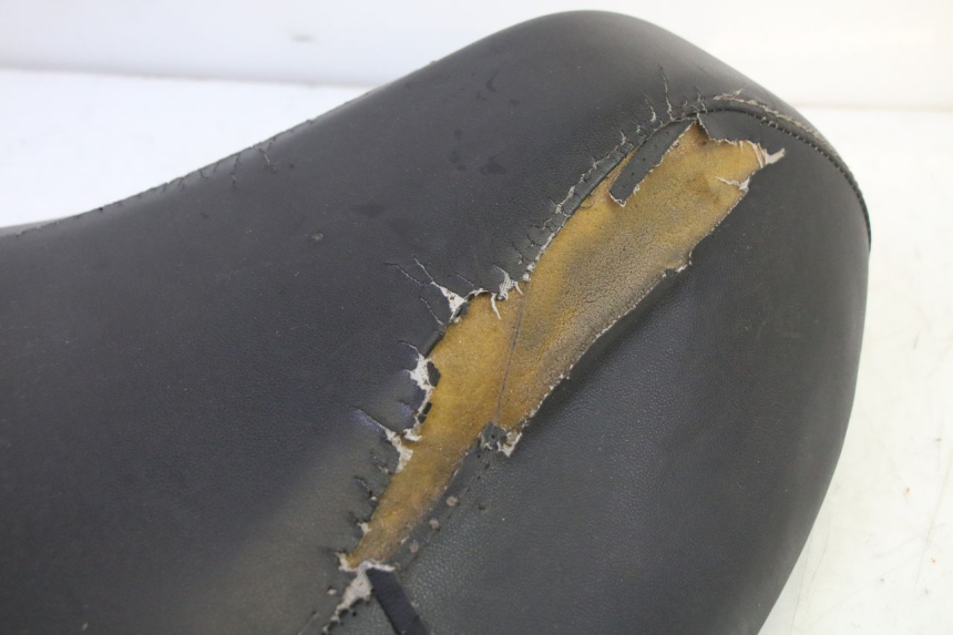 photo de SEAT PIAGGIO NEW TYPHOON 50 (2010 - 2017) - High-resolution close-up