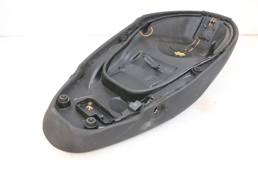 photo de SEAT PIAGGIO NEW TYPHOON 50 (2018 - 2021) - Alternative angle