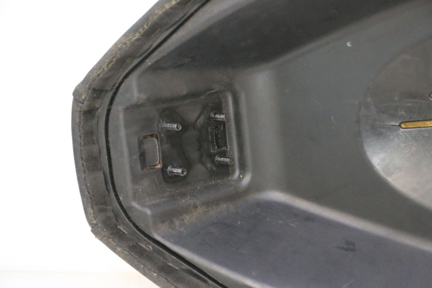 photo de SEAT PIAGGIO NEW TYPHOON 50 (2010 - 2017) - Surface and material condition
