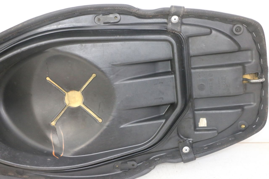 photo de SEAT PIAGGIO NRG POWER PUREJET 50 (2018 - 2021) - Fixing points details