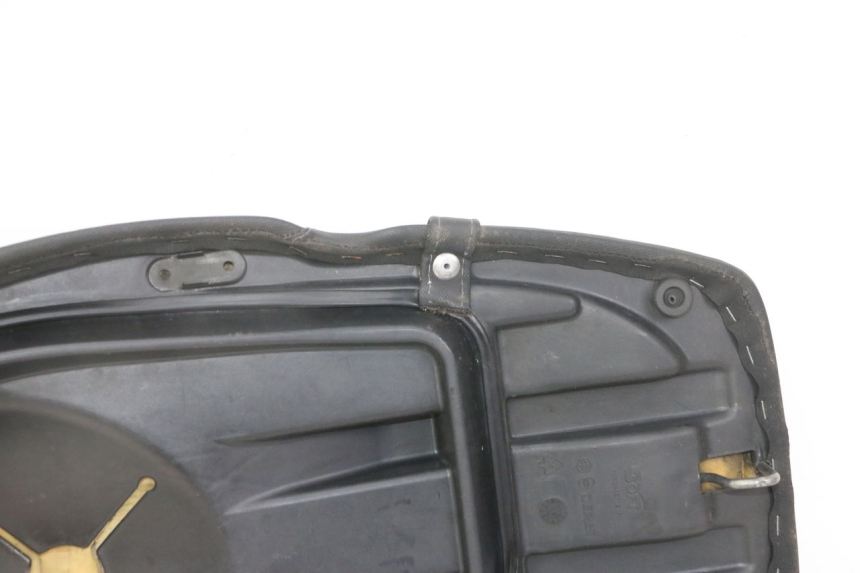 photo de SEAT PIAGGIO NRG POWER PUREJET 50 (2018 - 2021) - Surface and material condition